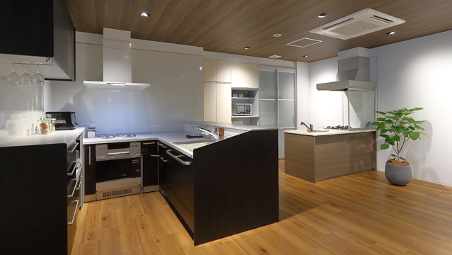 トクラス キッチン バス 洗面台 特徴