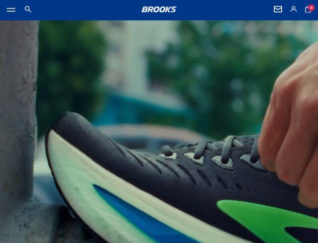 BROOKS ブルックス